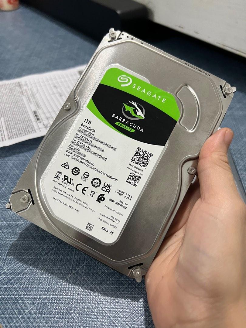 HDD (hard disk drive) (Category: Hard Disks & Thumbdrives) located in Pasay City. Submitted by stephanieaba (Listing ID 1193880051, Image 2). Description: Seagate Baracuda 1TB RS: Bought a wrong item, this item is brand new. We bought it at SM San Lazaro- PC CORNER Original price:₱2545 Selling price: ₱2200.