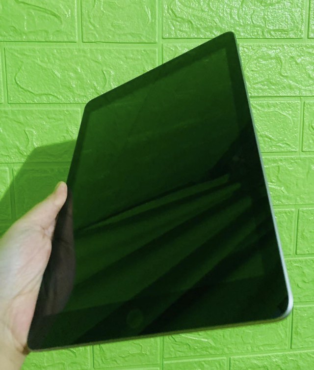 ipad-5th-gen-mobile-phones-gadgets-tablets-ipad-on-carousell