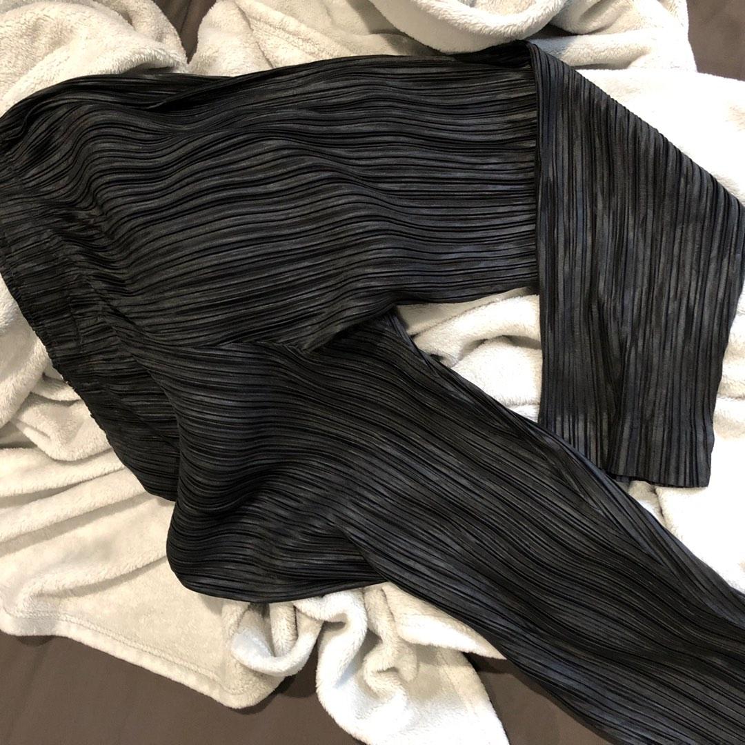 Issey miyake sales pleats please pants