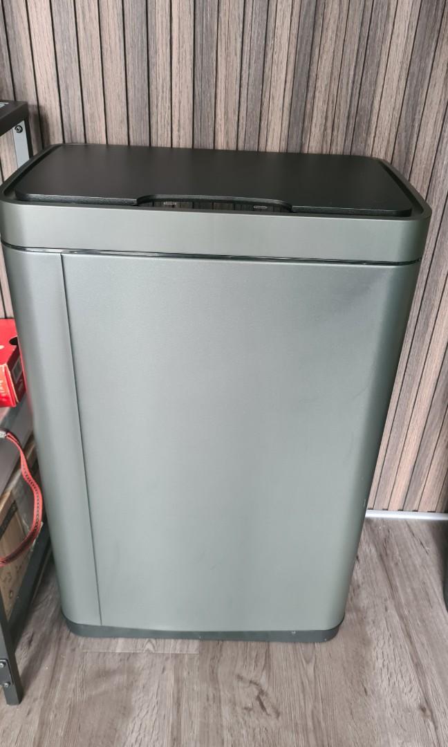 Java bin (50l) with sensor, Furniture & Home Living, Home Improvement