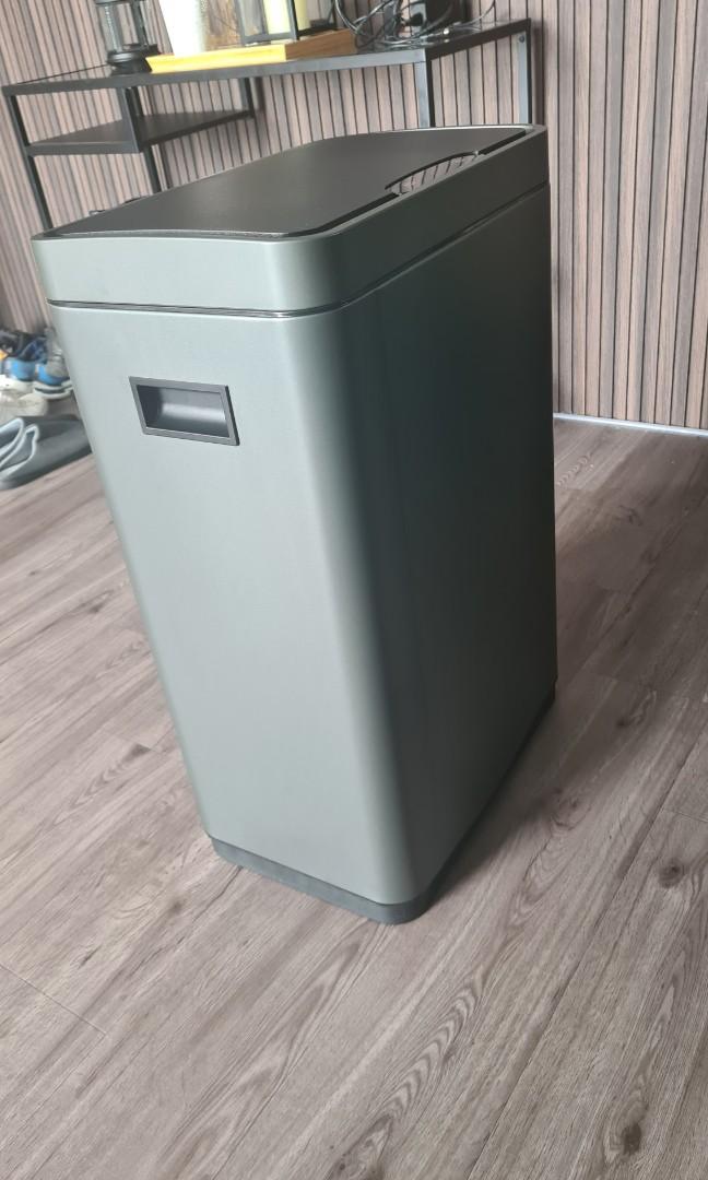 Java bin (50l) with sensor, Furniture & Home Living, Home Improvement