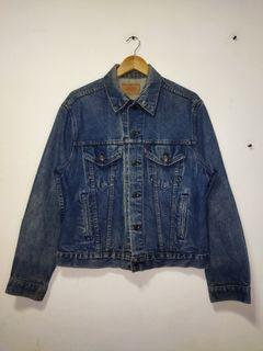 Vintage Levi's jacket usa button 527