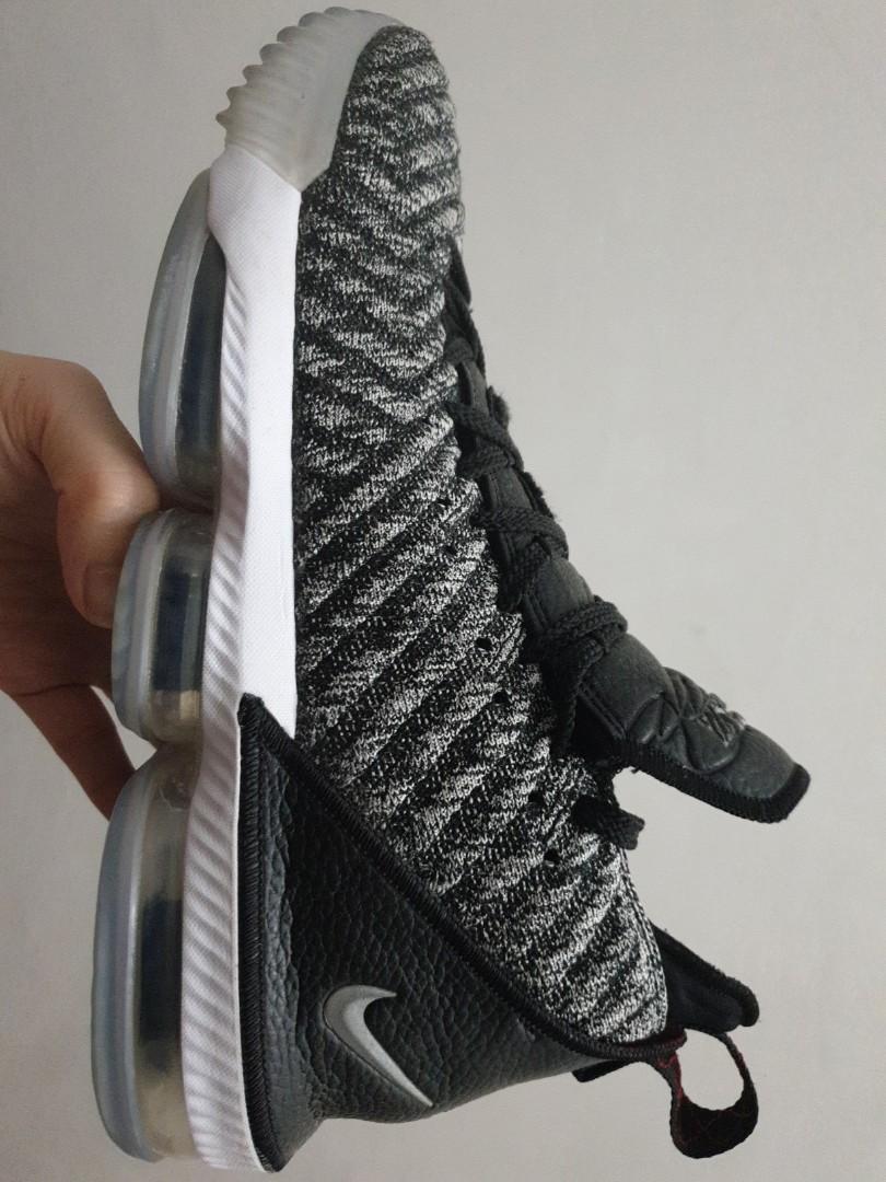 Lebron 16 deals oreo for sale