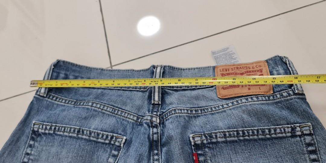 LEVIS size 33 Men s Fashion Bottoms Jeans on Carousell