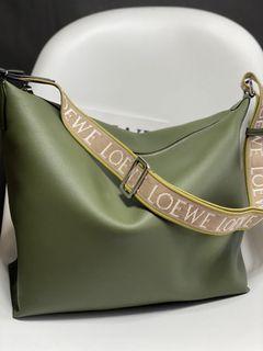 Loewe Cubi foldable shoulder worker commuter bag vintage satchel with embroidered strap
