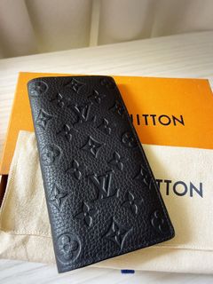 LOUIS VUITTON Monogram S Lock Vertical Wearable Wallet Gray 800000113577000