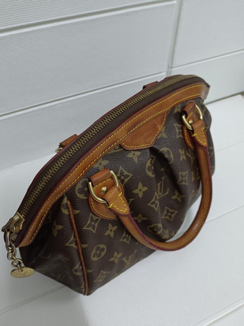 Lv mini karipap, Luxury, Bags & Wallets on Carousell