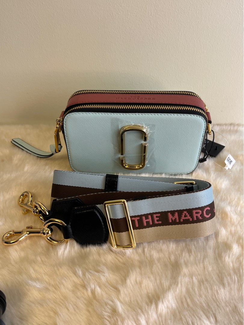 MARC JACOBS camera bag, Luxury, Bags & Wallets on Carousell