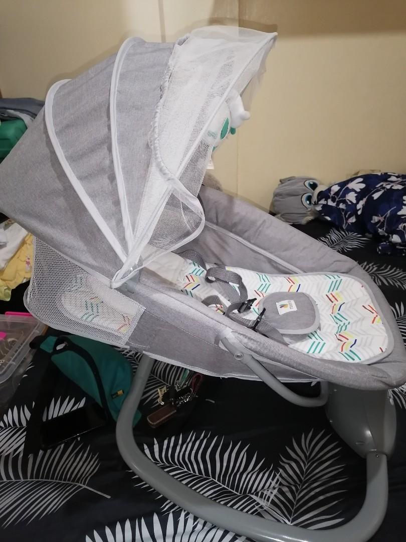 Mastela Automatic Baby Swing, Babies & Kids, Baby Nursery & Kids