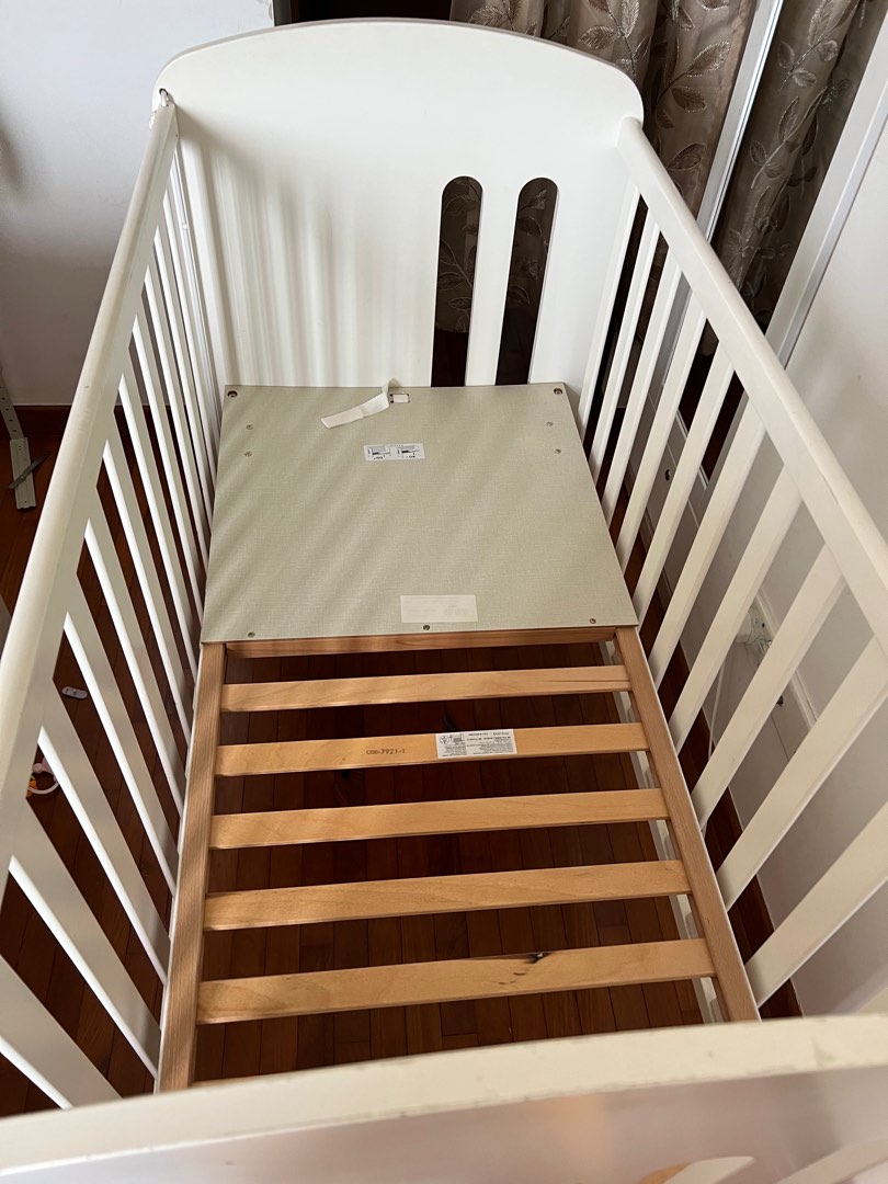 micuna Baby Cot, Babies & Kids, Baby Nursery & Kids Furniture, Cots