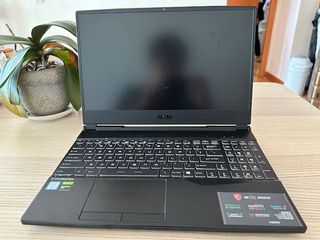 （分類：）位於 。 由 hideric1111 提交（商品編號 1193842244，圖片 1）。簡介： 。