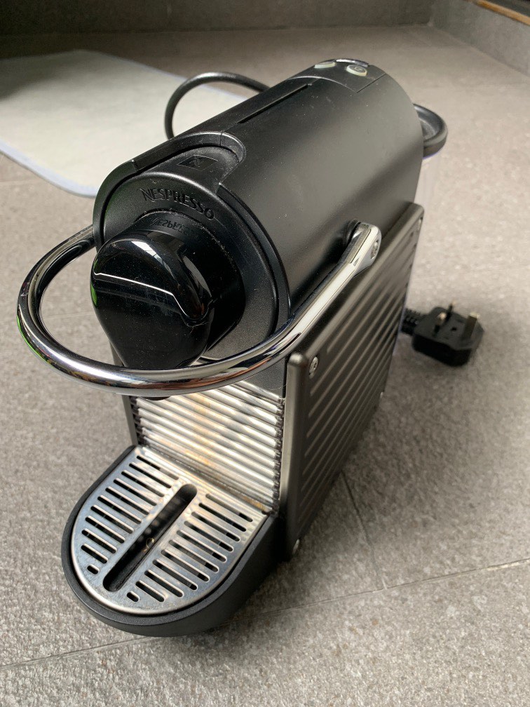 Nespresso Pixie C60 Coffee Machine, TV & Home Appliances, Kitchen