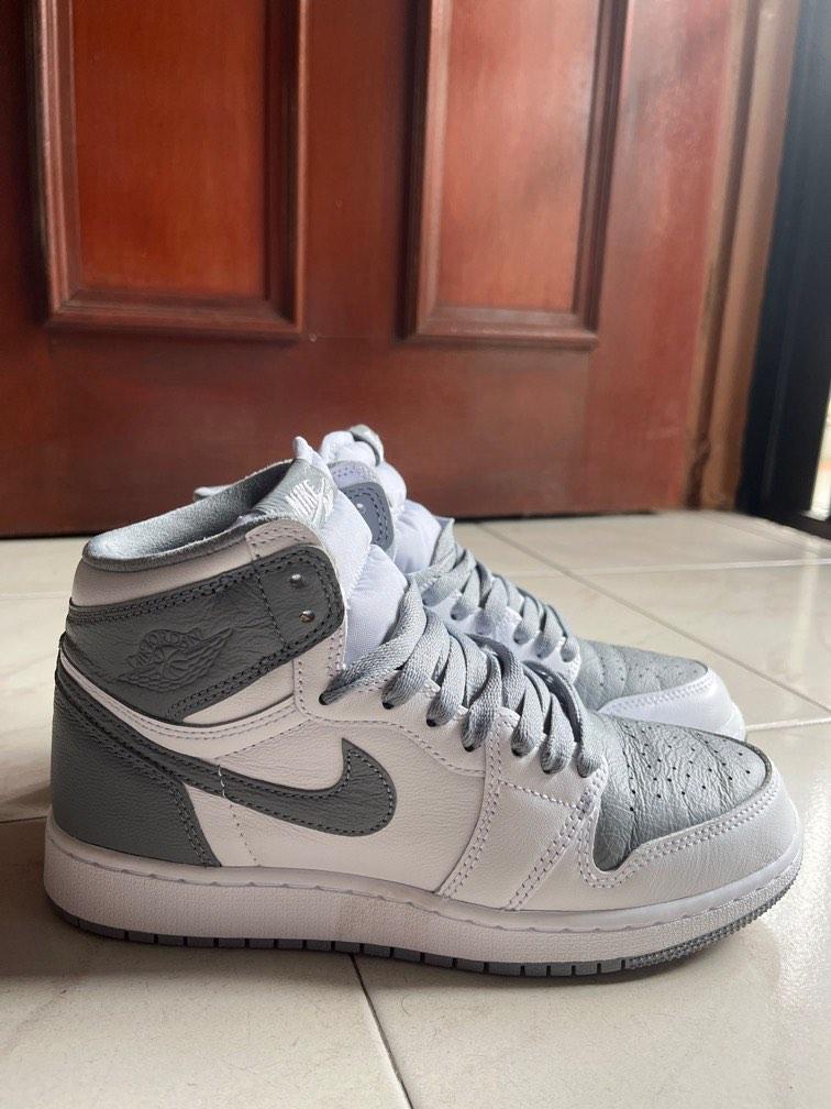 buy nike air jordan 1 retro high