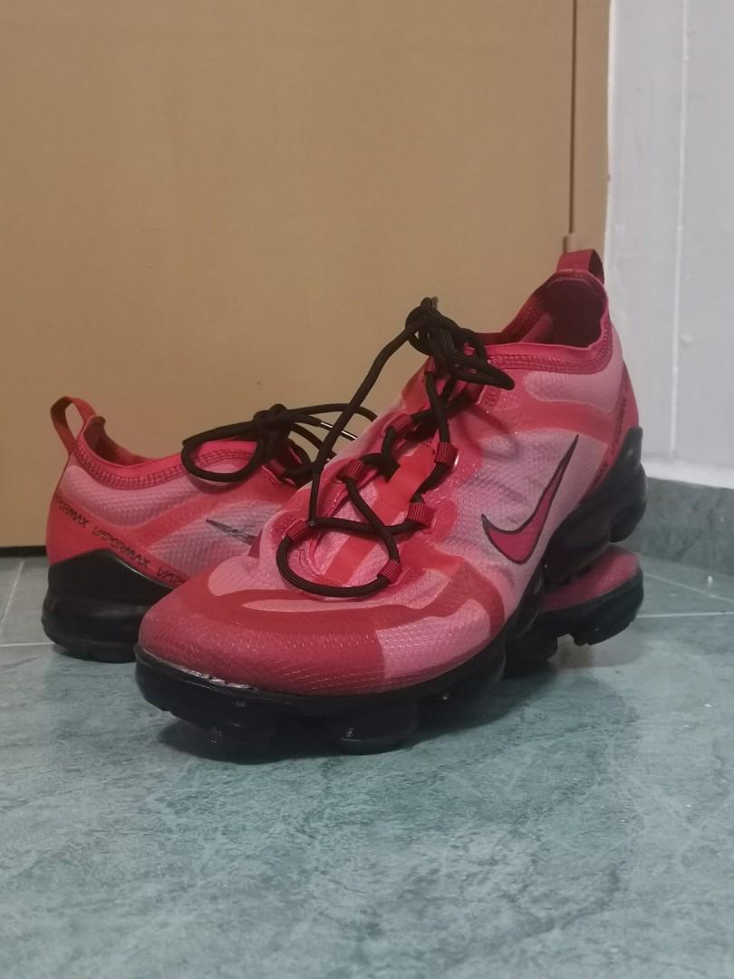 Red nike shoes 2019 online