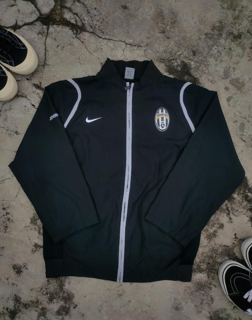 Juventus windrunner store