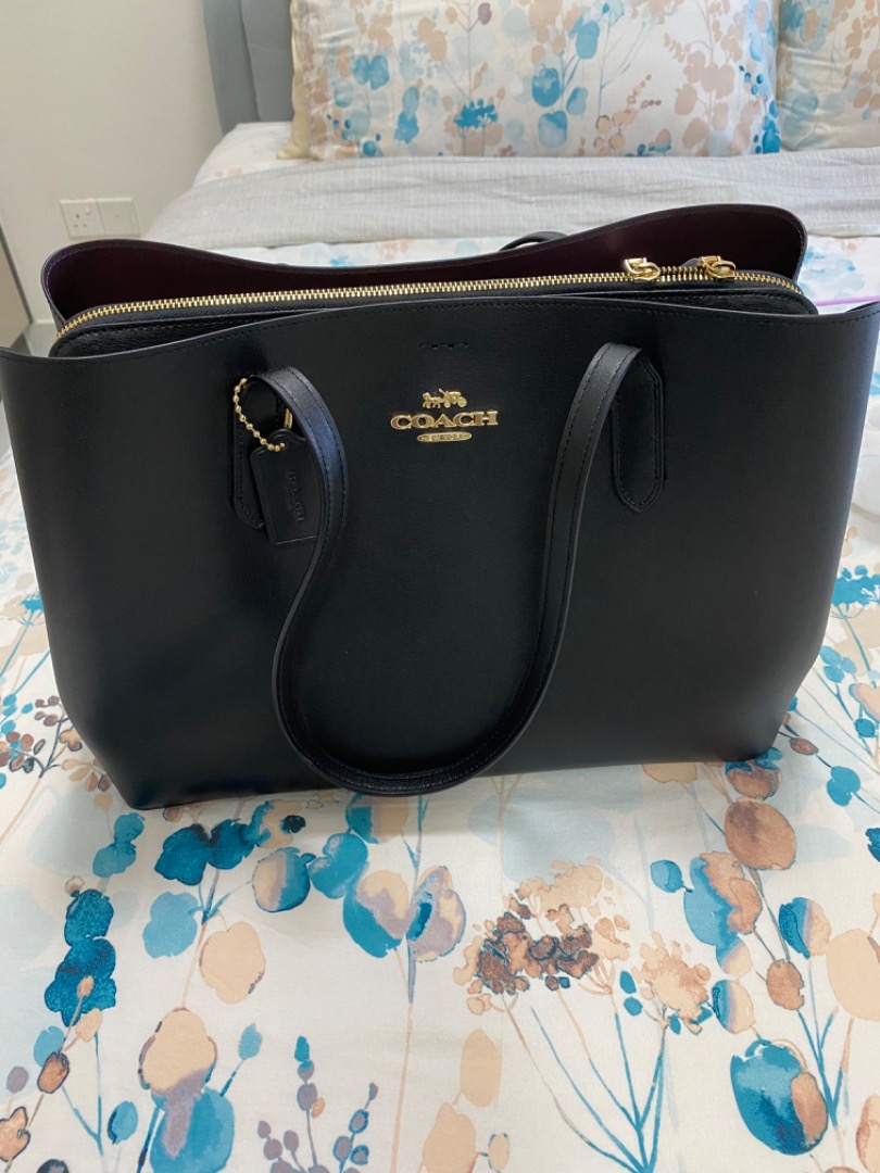 Original Coach Black Tote Bag, Women's Fashion, Bags & Wallets, Tote Bags  on Carousell