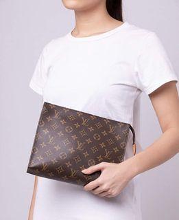 SORO BAGS - 🌟 LV Louis Vuitton Pochette Voyage Clutch Bag