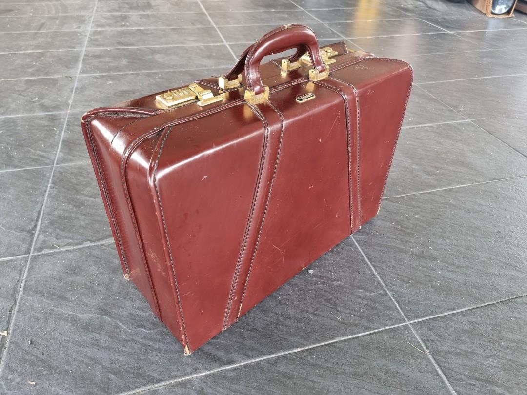Nike briefcase clearance