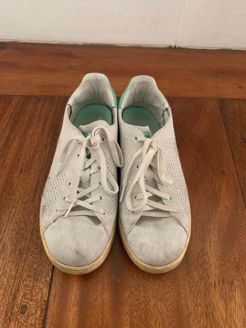 STAN SMITHS AND GAZELLES (Category: Casual Shoes) located in Quezon City. Submitted by phantomshiftwell (Listing ID 1193814642, Image 1). Description: - P2000 for stan smith and gazelle combo - both pairs are well-used - both pairs are size 8 - buyer will pay for shipping fee - slightly negotiable.