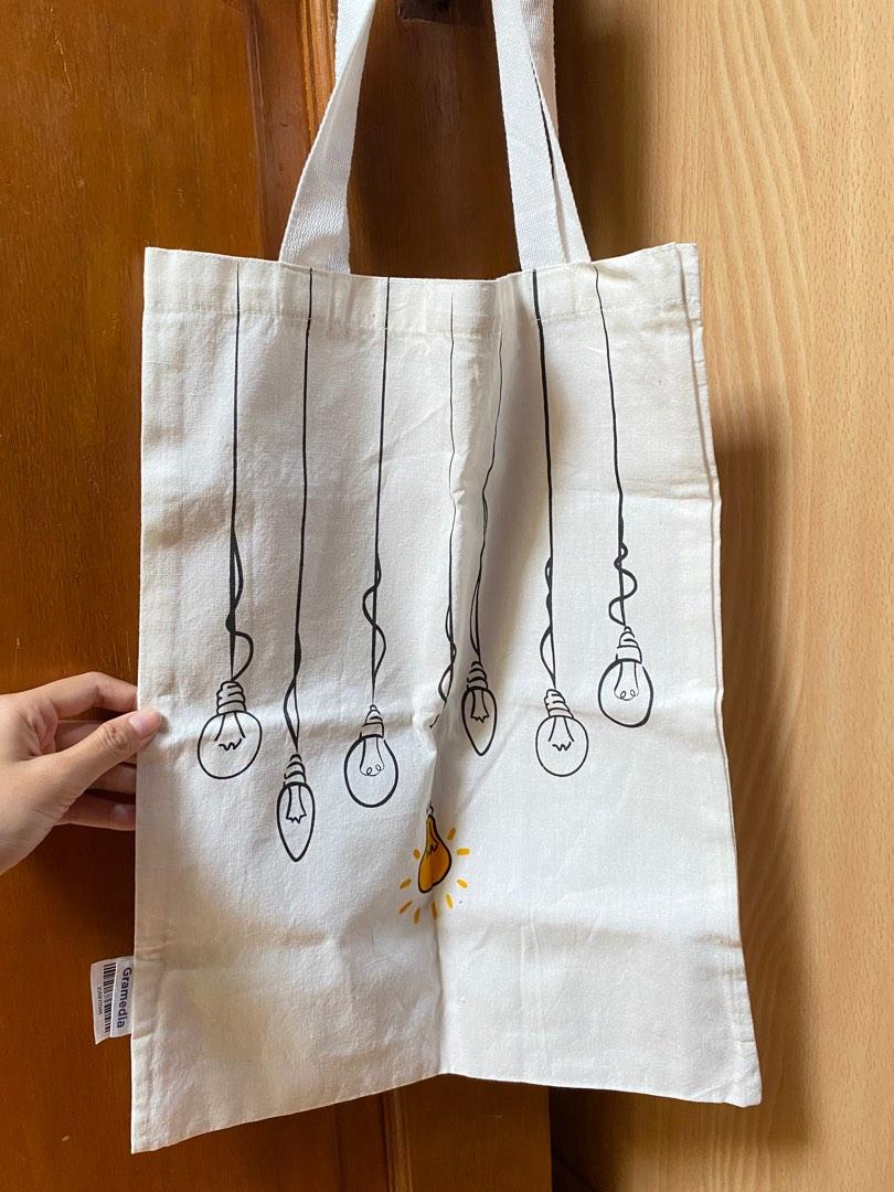 Tote sales bag gramedia