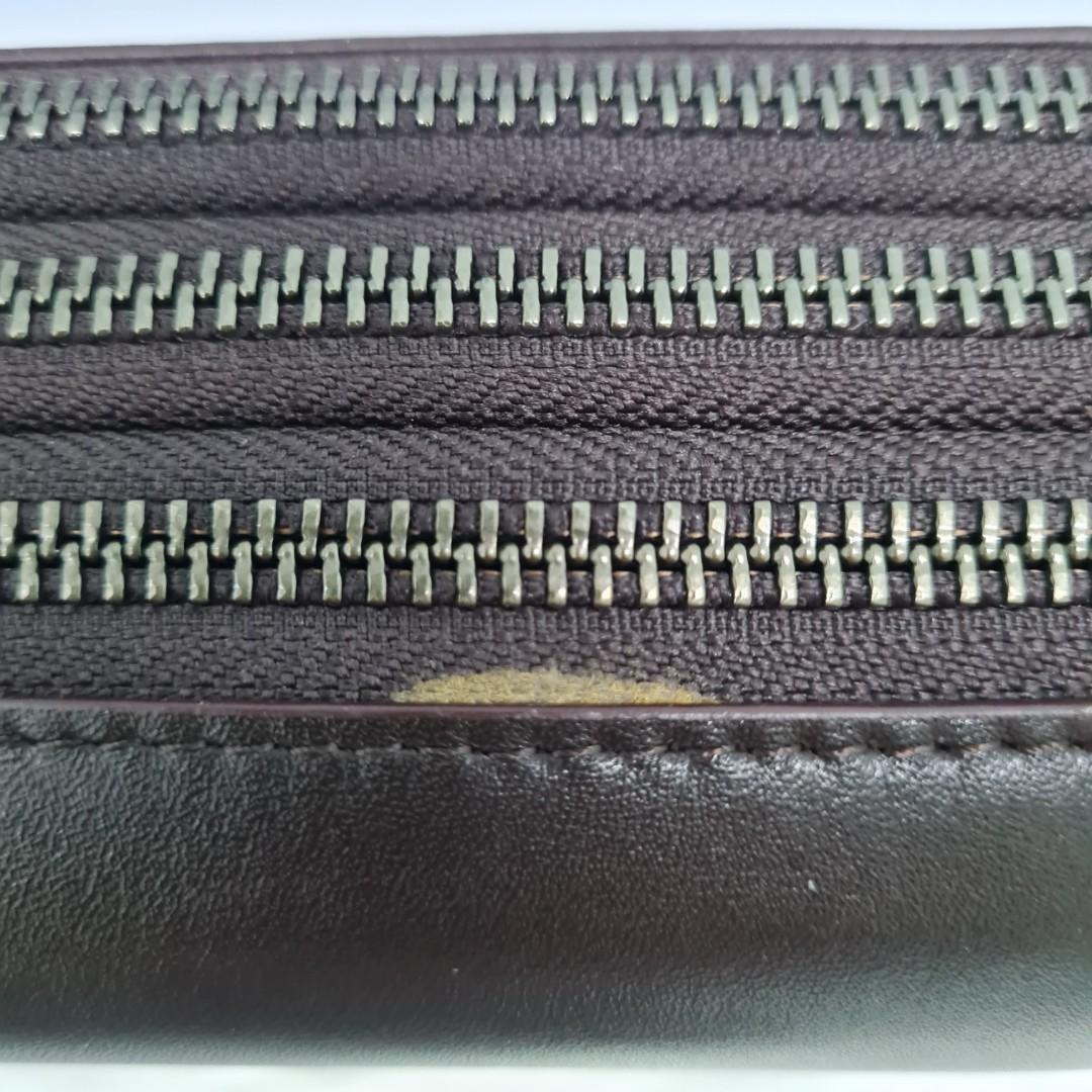 Tumi Alpha Triple Zip Clutch Full Leather, Men's Fashion, Bags, Belt