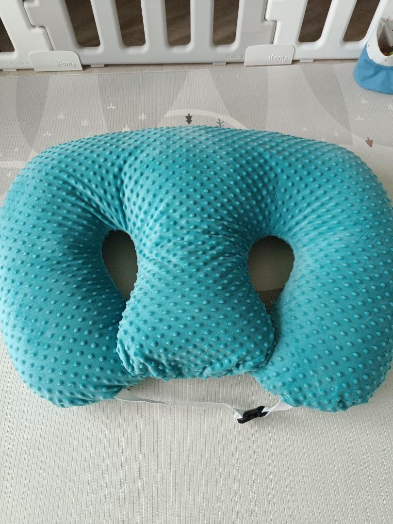 Twin z pillow, Babies & Kids, Infant Playtime on Carousell