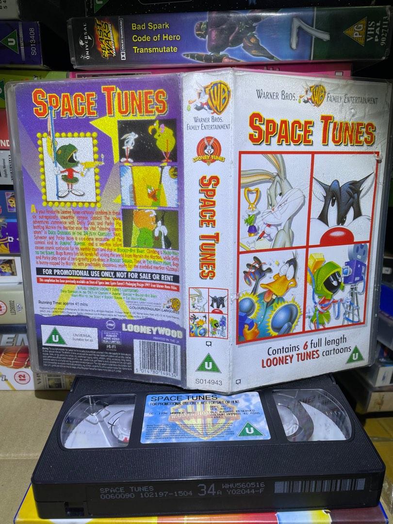 VHS Looney Tunes Space Tunes Warner Bros 1996 1997 Space Jam UK christmas-quiz-2-the-pub-quiz-bros-ready-made-pub-quizzes