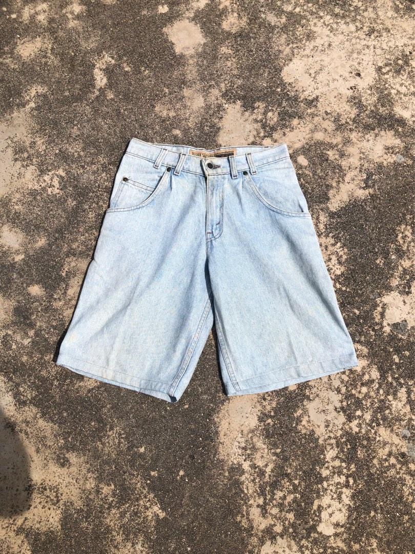 Vintage Levi's Silver Tab Shorts Jeans, Men's Fashion, Bottoms, Shorts on  Carousell