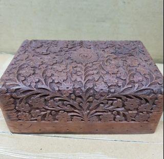 Wooden carved design jewellery box