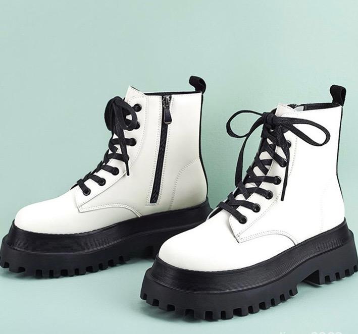 White on sale booties zara