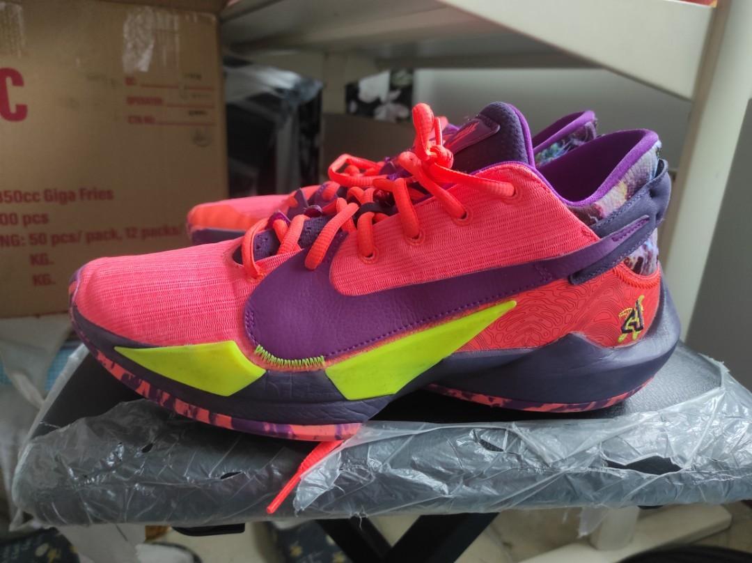 zoom freak custom
