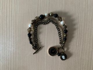 (Category: ) located in . Submitted by happy.u (Listing ID 1188619142, Image 1). Description: .