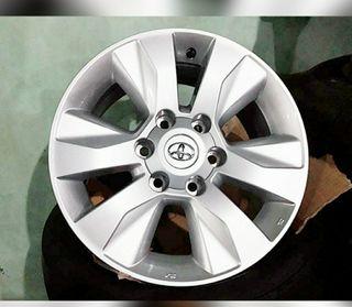 17" MAGS PCD 139  TOYOTA HILUX - COMMUTER