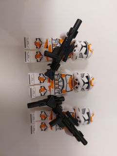 （分類：）位於 。 由 StarWarsLego 提交（商品編號 1188729884，圖片 1）。簡介： 。