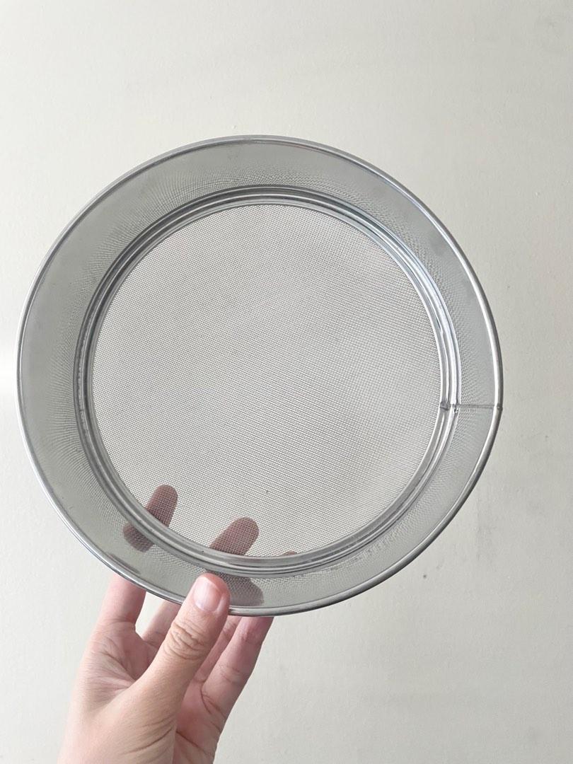 🇯🇵 Stainless Steel Flour Sifter (Category: Bakeware) located in Quezon City. Submitted by shopgood_mnl (Listing ID 1188604483, Image 3). Description: .