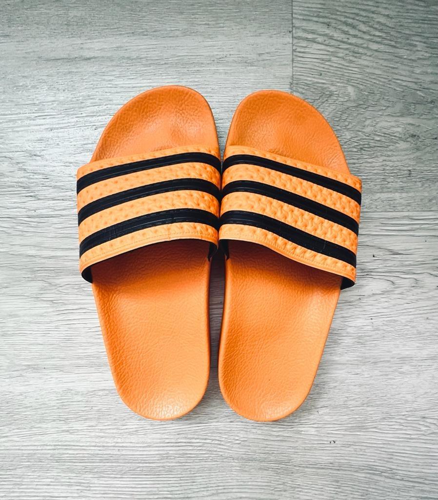 Adidas originals slides online