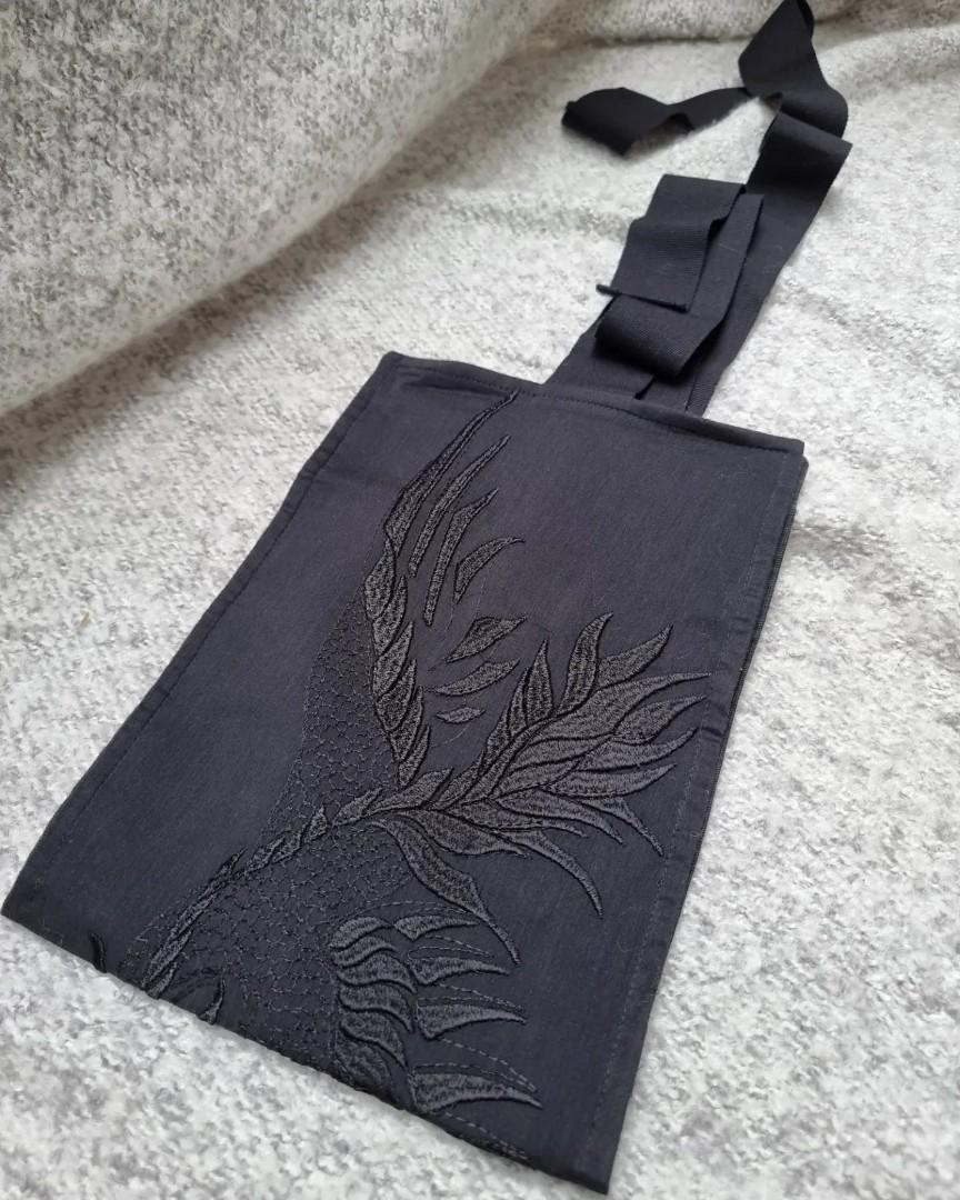 ANN DEMEULEMEESTER Embroidered Obi Belt (Category: Belts) located in Quezon City. Submitted by lolaandrogynous (Listing ID 1188648824, Image 2). Description: ANN DEMEULEMEESTER Embroidered Obi Belt One Size Fits All Comes with tags 10/10 (In NEW condition).