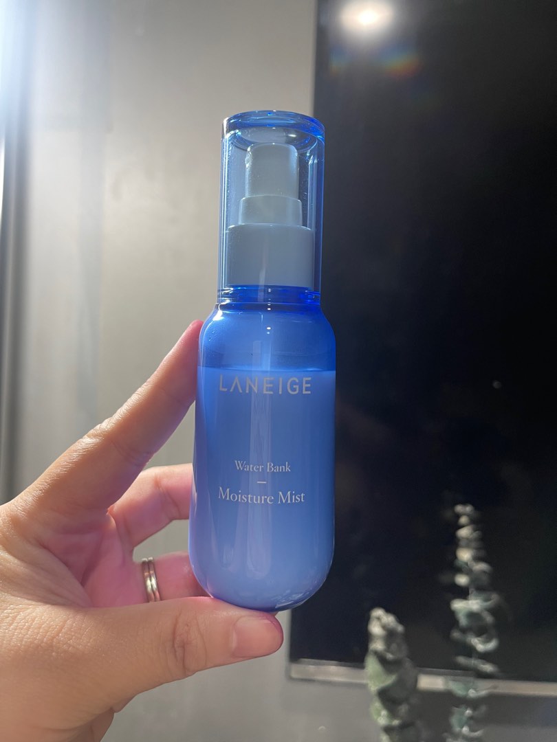 Authentic Laneige water bank moisture mist, Beauty & Personal Care