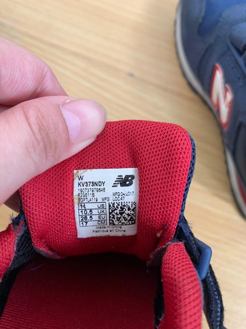Authentic New Balance Velcro Strap Sneakers (Category: Babies & Kids Fashion) located in Mandaluyong City. Submitted by secondsnlabels (Listing ID 1188589296, Image 3). Description: VGC.