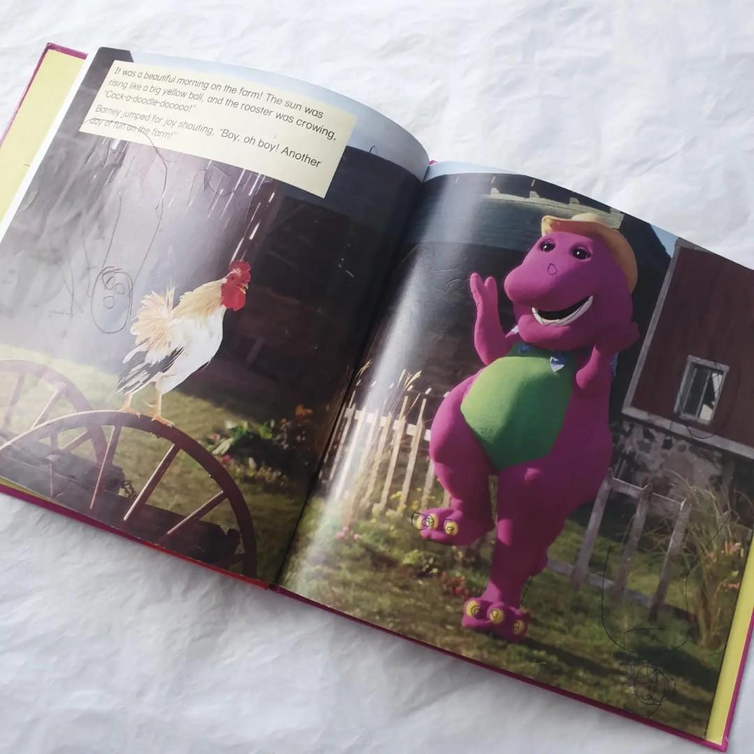 Barney Goes To The Farm, Hobbies & Toys, Books & Magazines, Children's