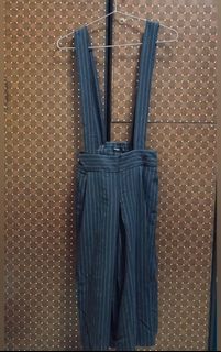 (Category: ) located in . Submitted by trendythrifts (Listing ID 1188720549, Image 1). Description: .