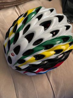 (Category: ) located in . Submitted by cycloneforce (Listing ID 1188629703, Image 1). Description: .
