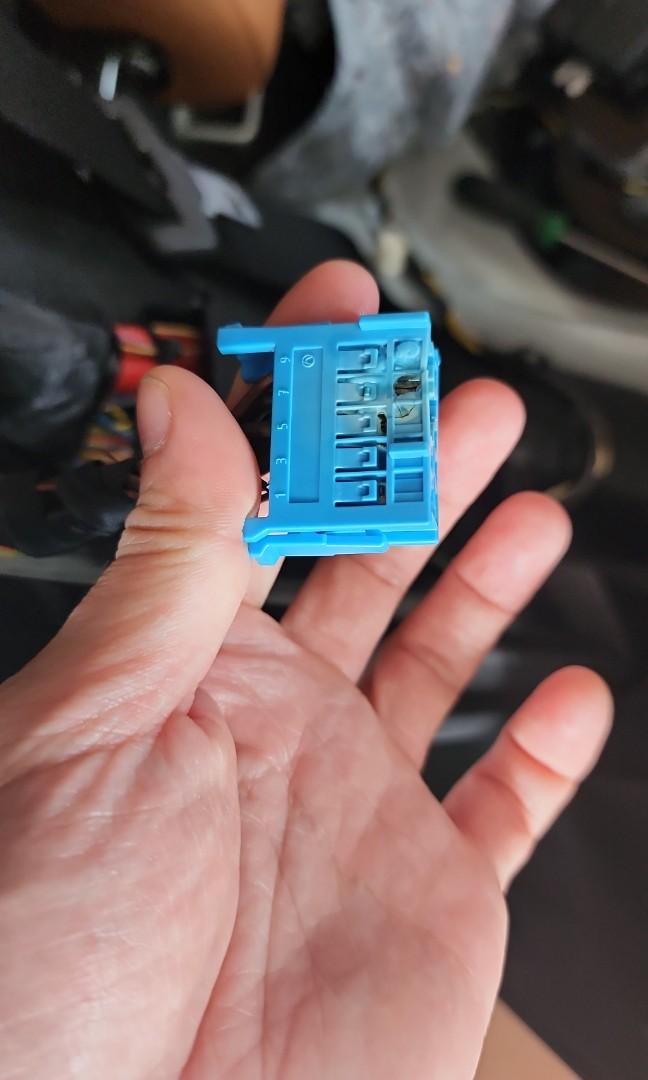 BMW Fuel Control Module Connector, Car Accessories, Accessories on