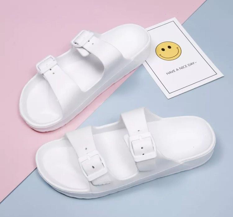 BN White Sandals Women s Fashion Footwear Flipflops and Slides