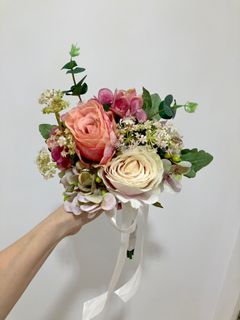 (Category: ) located in . Submitted by be.flowers (Listing ID 1185985146, Image 1). Description: .