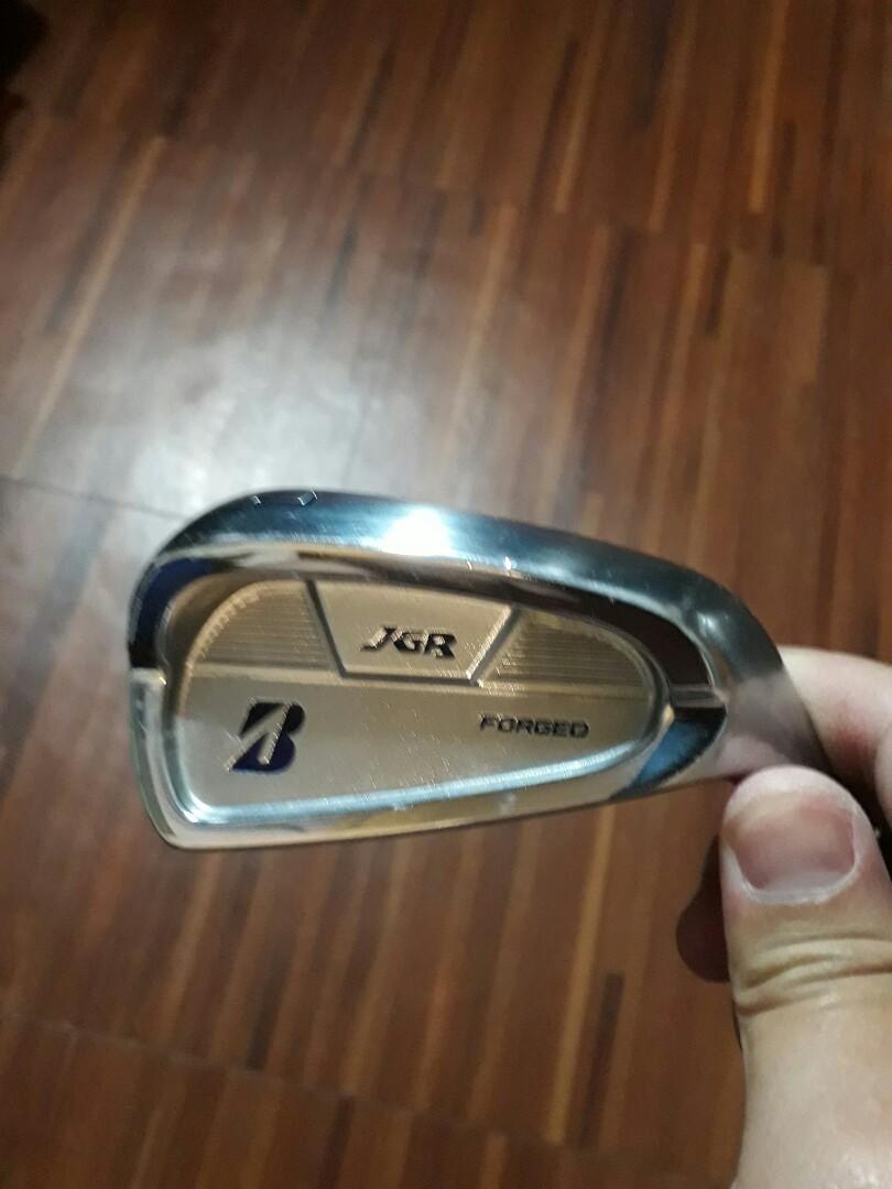 Bridgestone JGR 7 Iron NS Pro 950 R (Category: Golf) located in Manila. Submitted by ajohnralphwaldo (Listing ID 1188760368, Image 1). Description: Bridgestone JGR 7 Iron NS PRO 950 GH Regular.