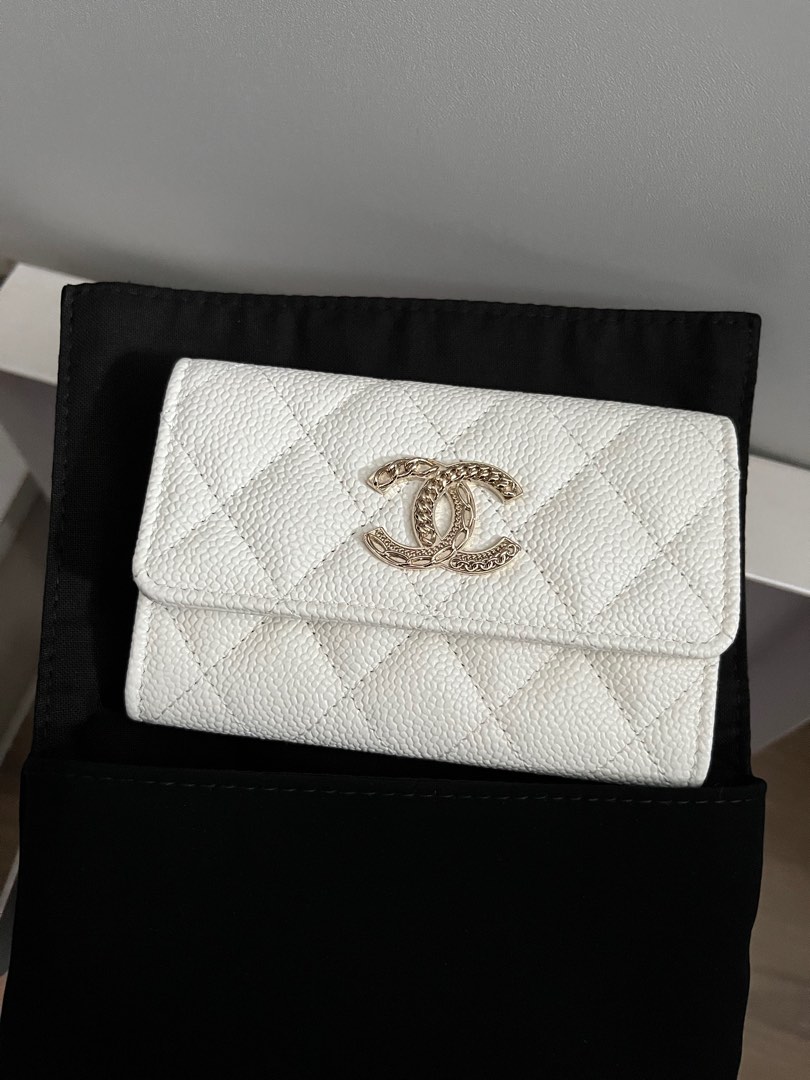 Chanel 22K Card Holder - Ivory, Women's Fashion, Bags & Wallets