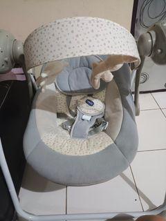 BOUNCER - Chicco Swing Automatic Bouncer