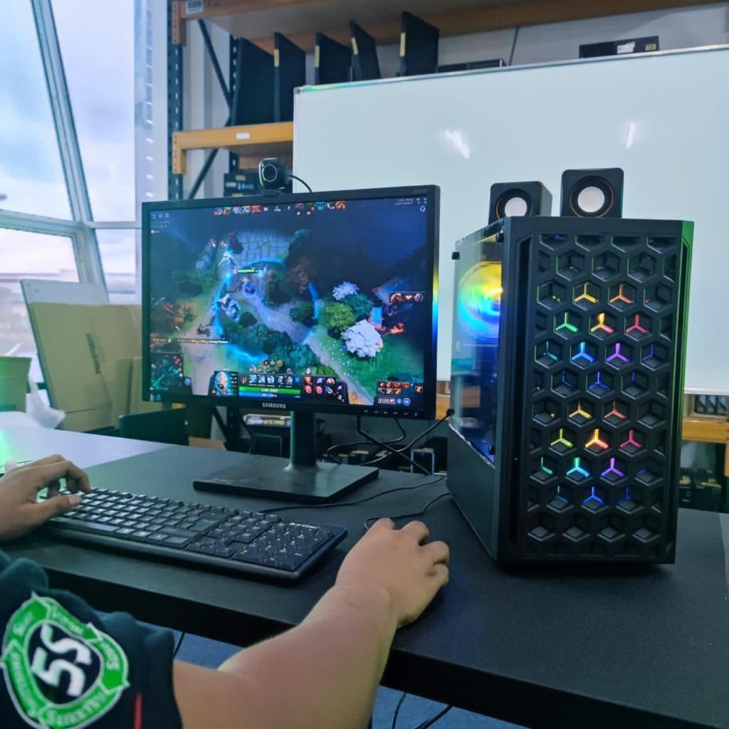 Custom PC Gaming RGB, Computers & Tech, Desktops on Carousell