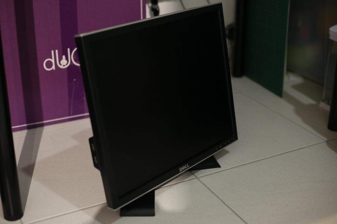 Dell 1908fpt Monitor 1280 X 1024 Resolution 19 Lcd Flat Panel Monitor Display Computers Tech Parts Accessories Monitor Screens On Carousell
